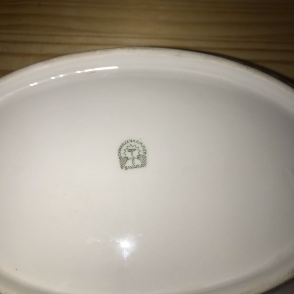 Vintage lusterware serving dish - Picture 6 of 6